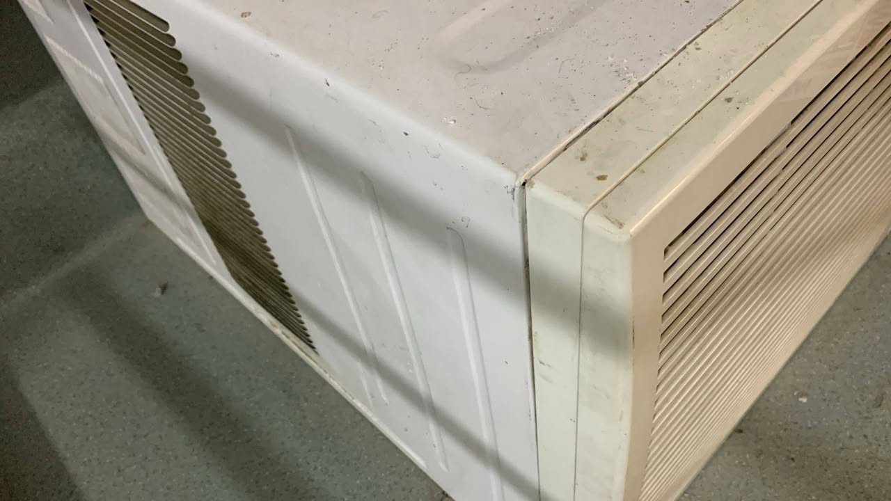 مكيف الوادي 2 طن شغال ونظيف كلشي مابي تدفه تبريد العنوان بغداد السعر 275 وبي مجال  للشراي رقم الهاتف للاتصال أو واتساب ***********
