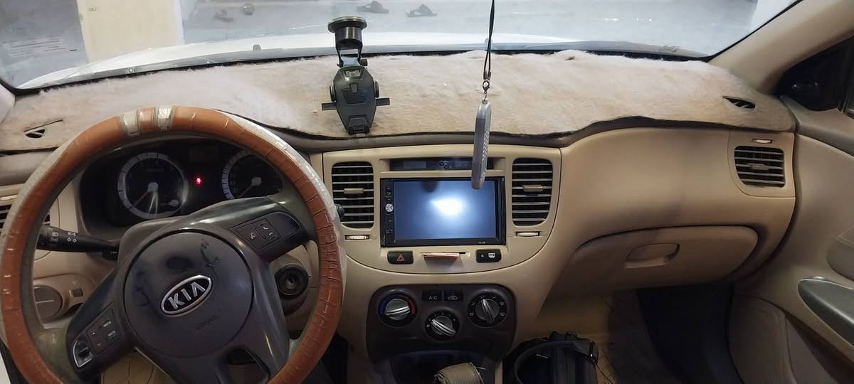 السلام عليكم كيا ريو للبيع
موديل ٢٠١٠ وارد امريكي صبغ بنيد
وجاملغ بدون دواخل
سنويه جديده رقم الانبار انكليزي
بسمي لل ٢٠٣١ مكان السياره سامراء للاستفسار الاتصال ***********
السعر ٨٠ وبيها مجال للطيبين
