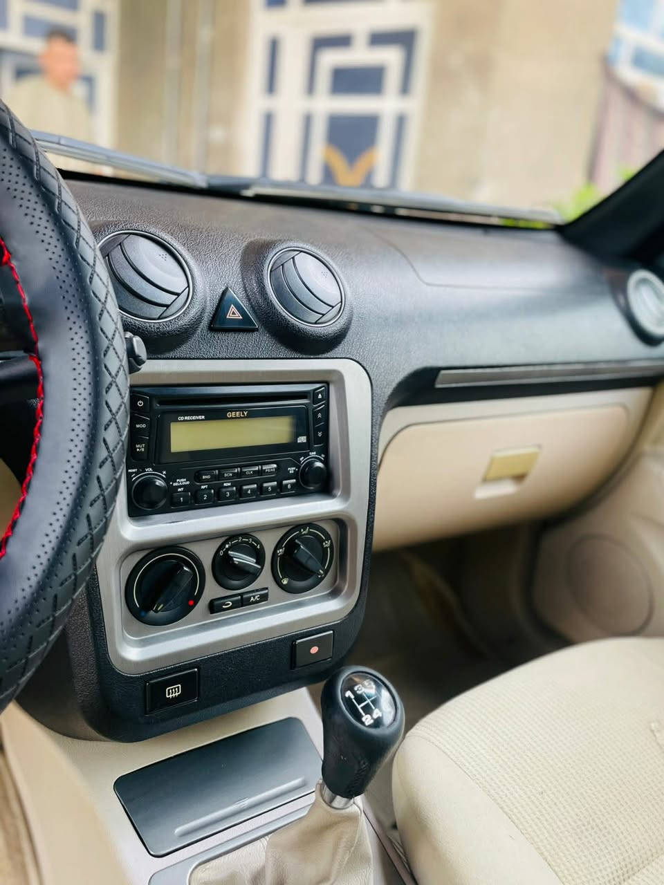 السلام عليكم 
سي كي 2013 رقم بابل بآسمي
كفالة عامة ماشية 55 الف
مكان السيارة الحلة

***********
