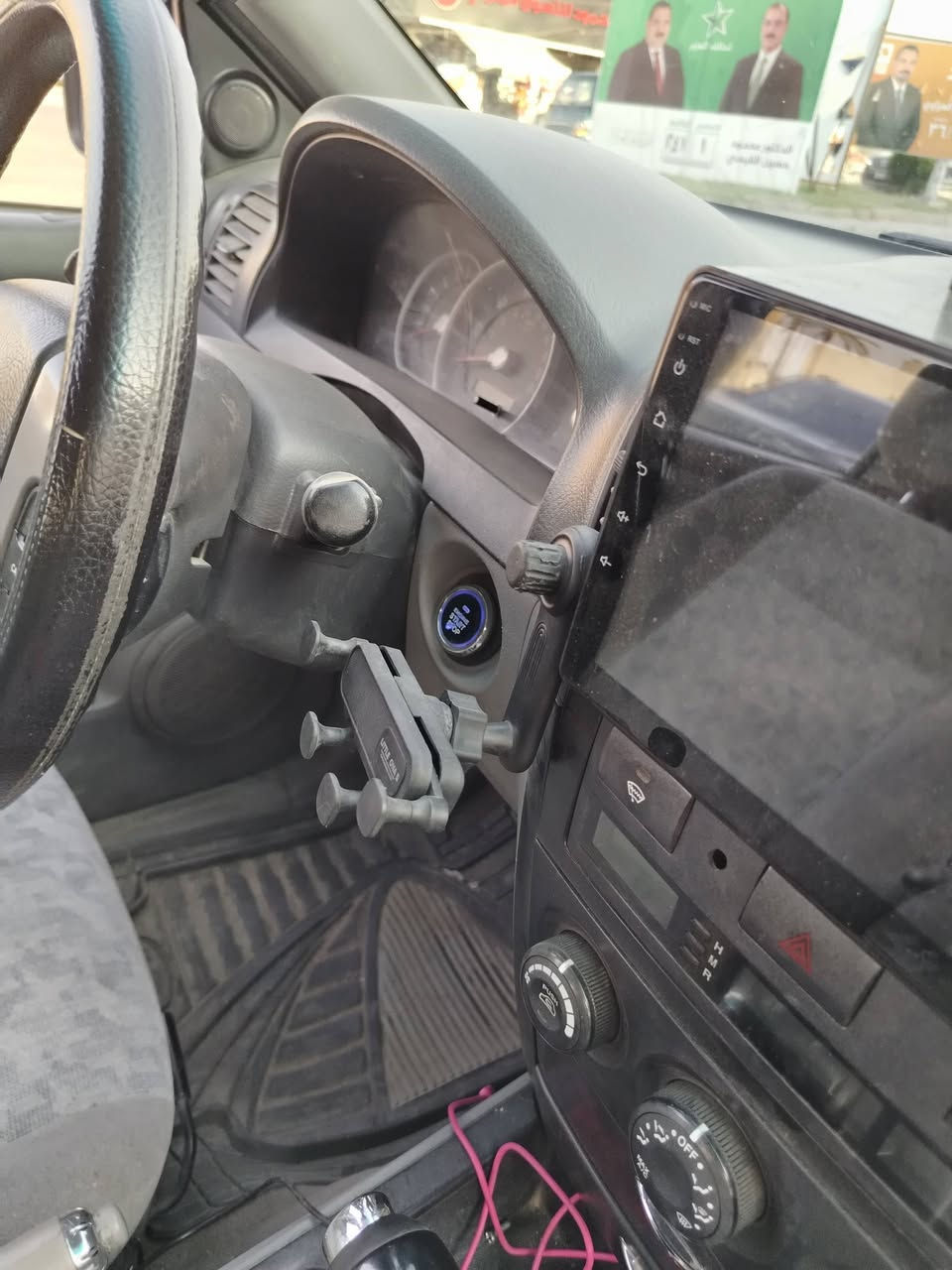 سورنتو ٢٠٠٨ رقم اربيل بيه منظومه غاز ٩٠ لتر بيع او مراوس  السياره رقم جديد أوربي لغايه ٢٠٢٩ بيه جراد قماره وبنيد السعر ٨٥ وبيه مجال باتري صدر ومحرك وكبر مكفولات مكان السياره بغداد الدوره شارع الشرطه رقم واتساب ***********
