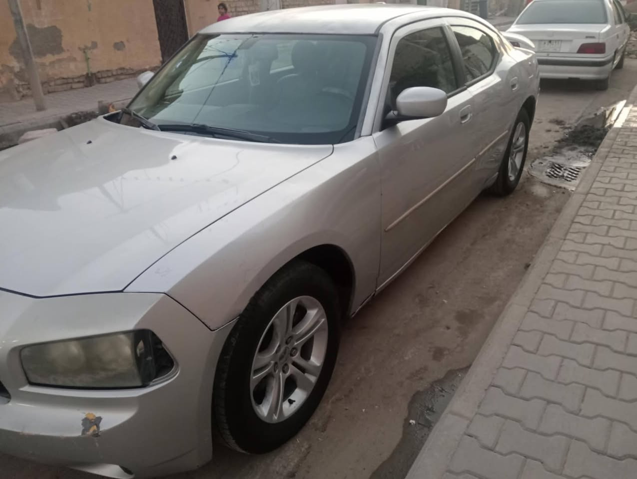 جارجر10 جاهزه من كلشي بيها كصوت بجم السعر 65 ***********
