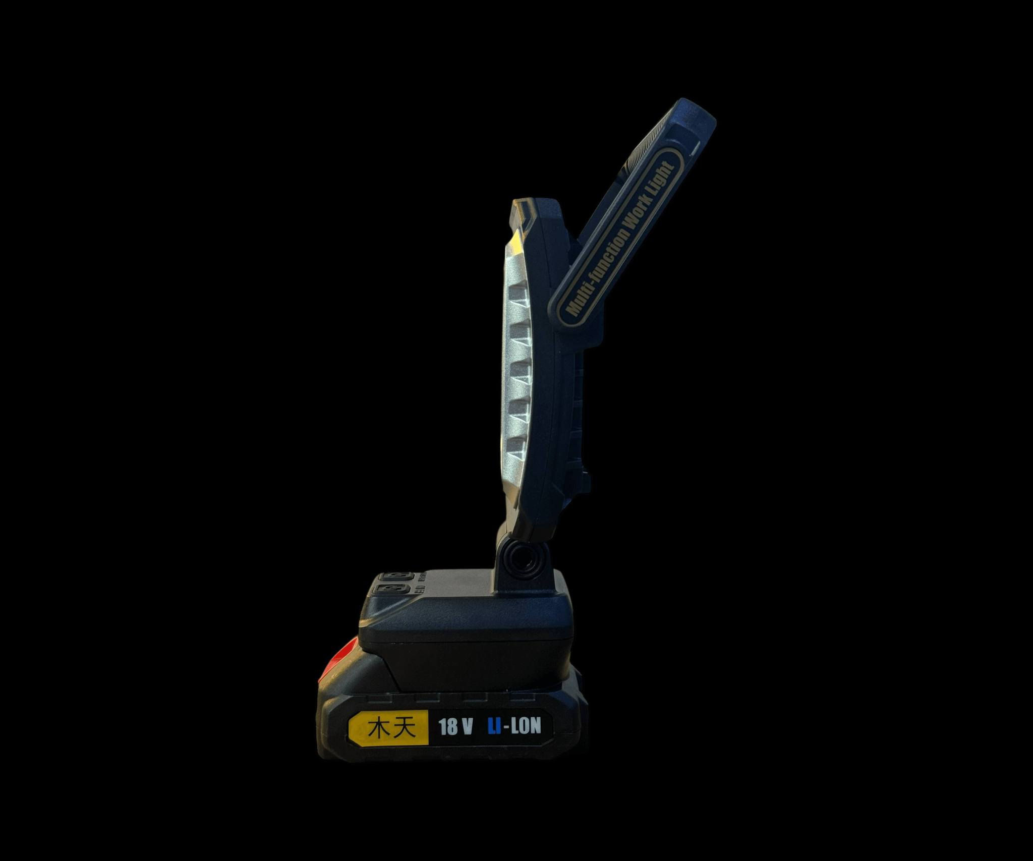 كشاف عمل لد مع بطارية
السعر 30 الف

الاستخدامات
إضاءة مواقع العمل والورش والصيانة
مثالي للسيارات، الميكانيك، والكهرباء
مناسب للتخييم، الرحلات، والطوارئ
يُستخدم داخل المنزل أو خارجه في الأماكن ضعيفة الإضاءة
عملي للاستخدام أثناء انقطاع الكهرباء

المميزات
كشاف LED عالي القوة بإضاءة واسعة وقوية
بطارية Li-ion 18V قابلة للإزالة والتبديل
يعمل ببطارية مستقلة أو أثناء الشحن
يدعم الشحن عبر Type-C
تصميم عملي مع مقبض علوي للحمل
قاعدة متحركة قابلة للتعديل بزوايا متعددة
زرّان للتحكم (تشغيل  تغيير وضع الإضاءة)
جسم متين مناسب للاستخدام الشاق
استهلاك طاقة منخفض مع إضاءة عالية

محتويات الصندوق
كشاف عمل LED
بطارية Li-ion قابلة للإزالة (18V)
شاحن كهرباء
علبة حماية للبطارية
كرتونة المنتج الأصلية

الملاحظات
بلد الصنع: الصين
يُنصح بشحن البطارية بالكامل قبل أول استخدام
ارتفاع الكشاف 23 سم
عرض الكشاف 17 سم
لم يتم ذكر مدة التشغيل (كم ساعة)
لم يتم ذكر مدة الشحن
طول سلك الشحن 55 سم


**إذا كنت صاحب هذا الإعلان وتريد حذفه لأي سبب، رجاءا أرسل رسالة إلى الدعم الفني**