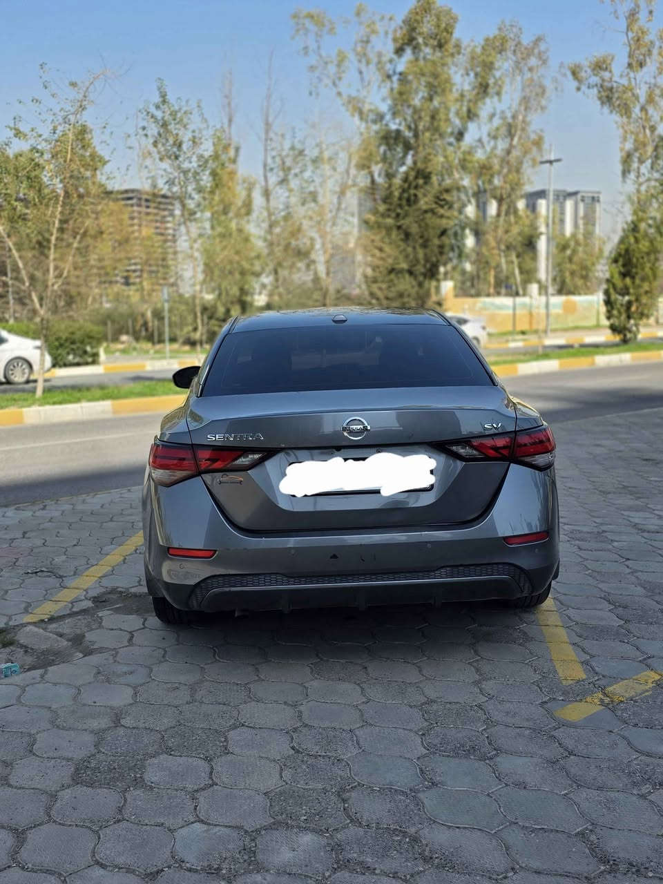 Nissan sentra 2020 sv 
یەك پارچە بۆیاغ بەس بۆنیت بێ ناوگرتن ئێرباگی سوکانیشی تەقییە 
١٠٠ هەزار کیلۆمەتر ڕۆیشتیە 
٢١٠ هەزار غەرامەی لەسەرە 
ڕەنگی نەفتیە 
نرخی ١٣٠ وەرەقە و مەجالەکی کەم أربيل, العراق


**إذا كنت صاحب هذا الإعلان وتريد حذفه لأي سبب، رجاءا أرسل رسالة إلى الدعم الفني**