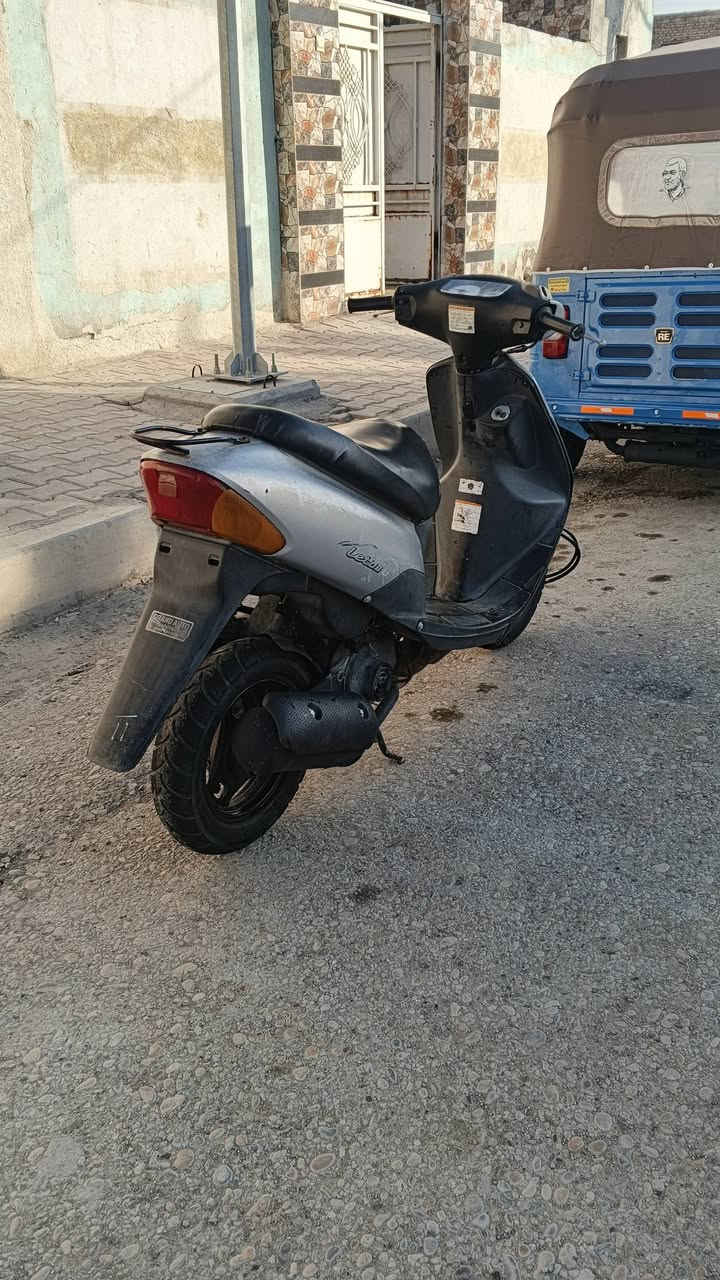 سلام عليكم دراجه ساسوكي رياضي للبيع دراجه حلوه ونضيفه لايت شغال نكره سلف دراجه خير من م الله ابدل كابريتهه اصليهه ولصليهه مالتهه موجوده واني خادم مكاني ميسان المجر الكبير اتصل وتدللل ***********
