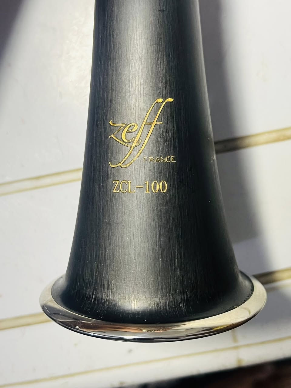 كلارنيت سيبيمول للبيع
صناعة فرنسية اصلي 
مستعمل ساعة وحدة لان ما عرفت اعزف 
مشتري ويا 3 ريش يعني إذا وحده خربت عندك ثنين احتياط 
السعر 175 وبي مجال 
مكاني كربلاء ***********
