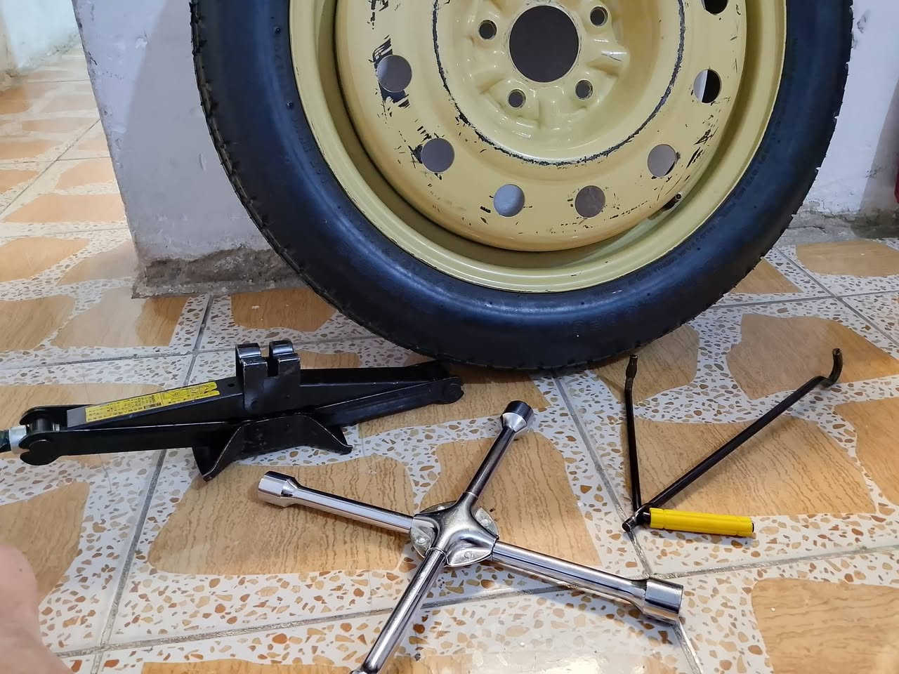 اسبير جديد بي واي دي شاري يتصال ***********
