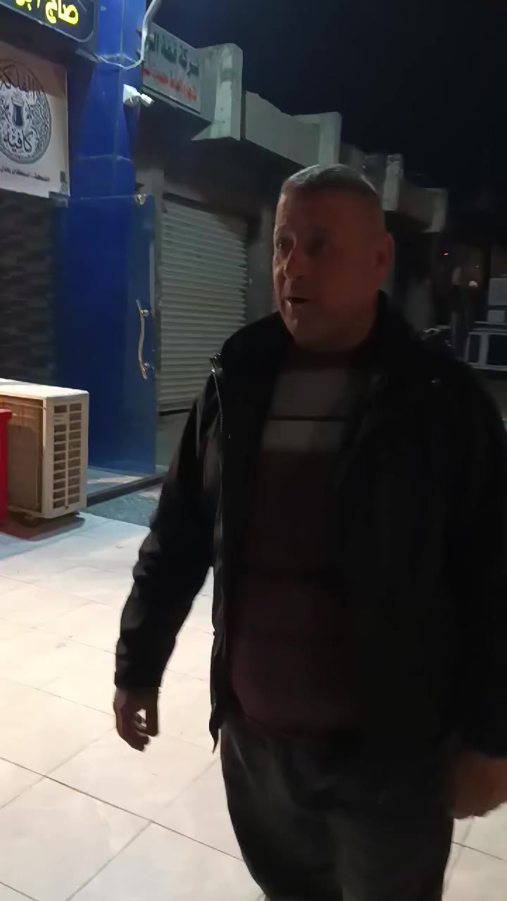 مطعم للبيع ***********
