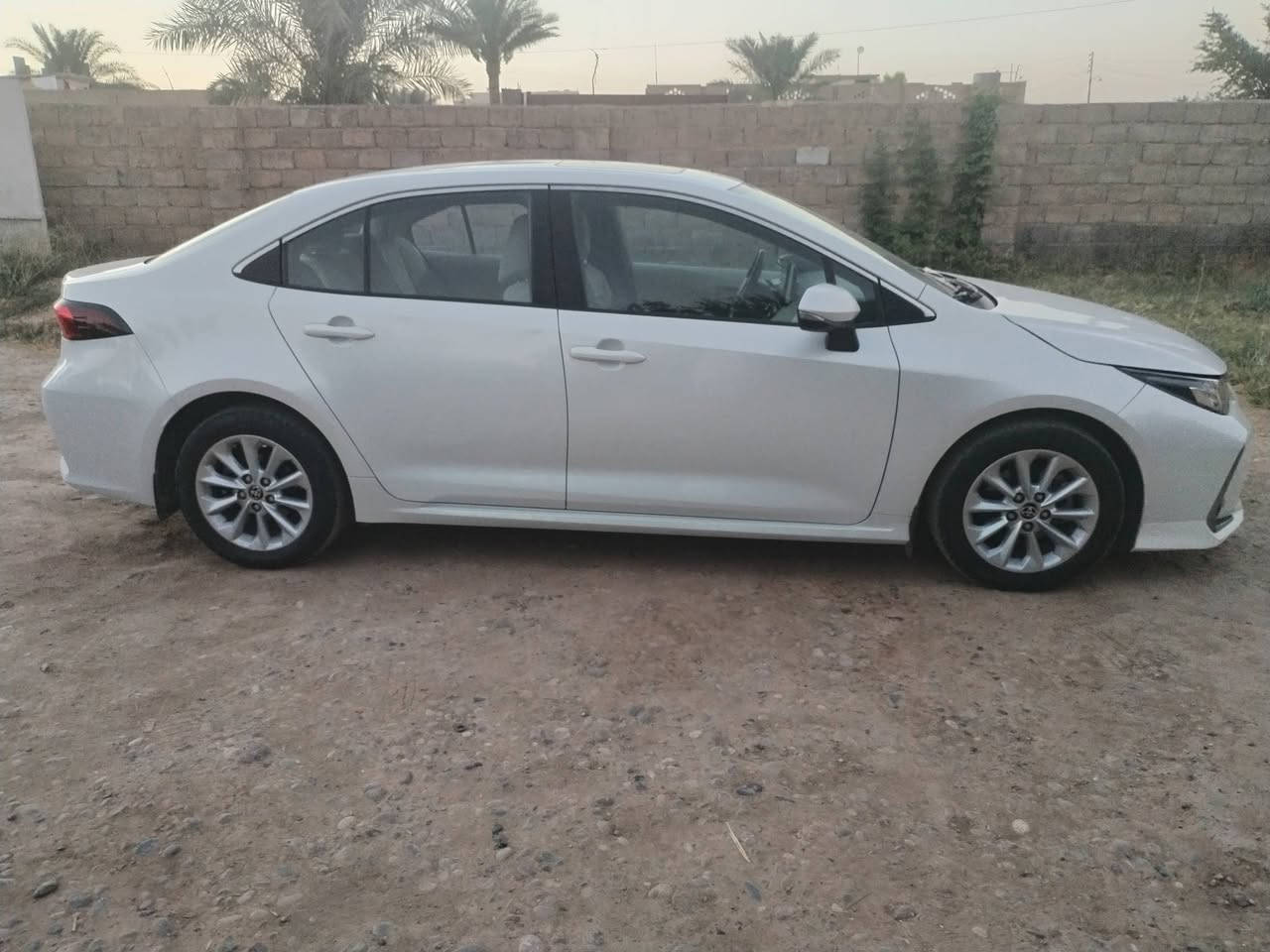 سلام عليكم كورله للبيع ومراوس حسب القناعه موديل 2023 سياره خليجي محرك 18 سياره جديده خالصه تحويل مباشر السعر اتصل واني حاضر ***********

