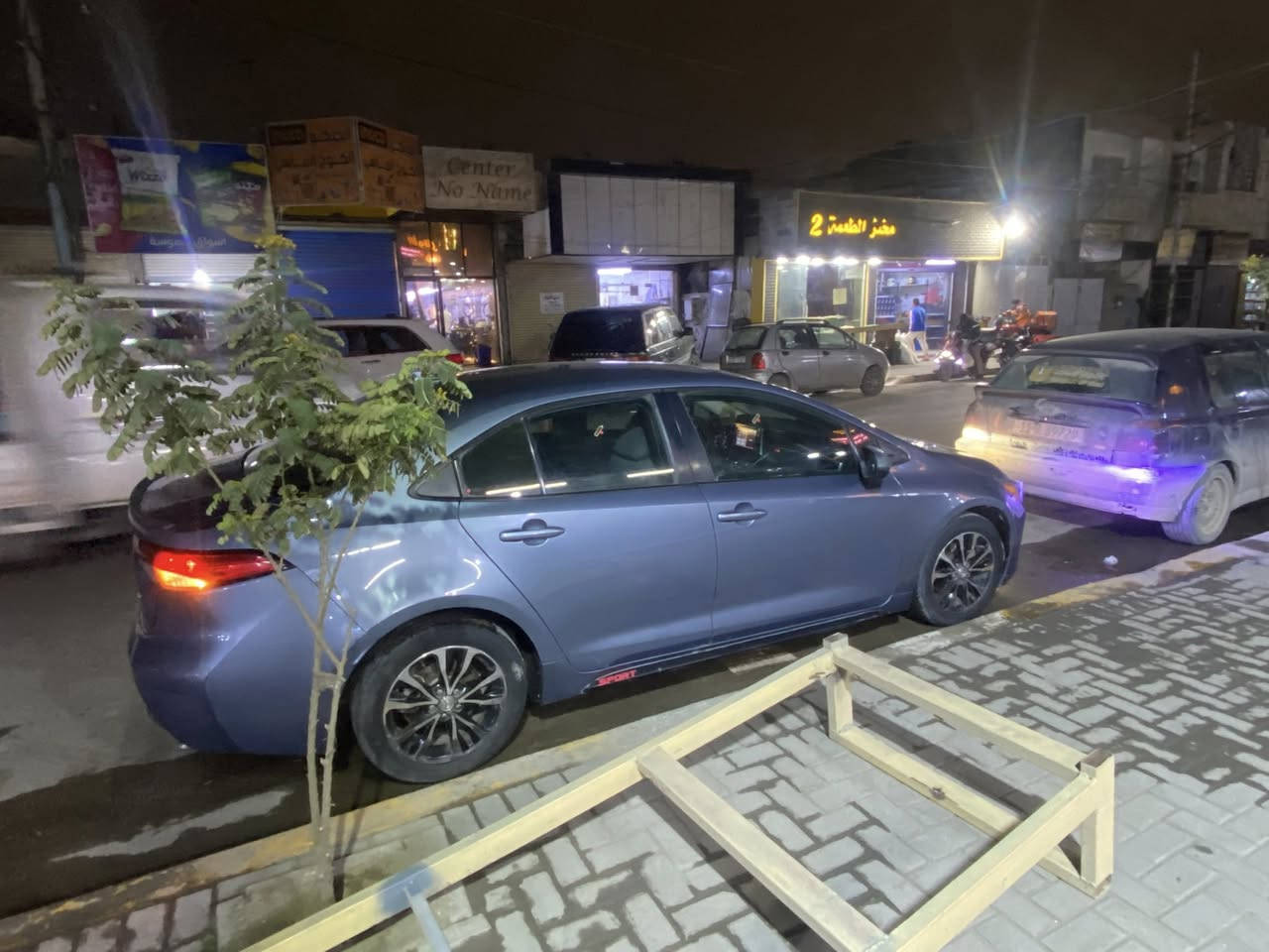 سلام عليكم كورلا موديل ٢٠ السيارة الموصفات كامره دواره هند بريك بصمه شاشه مكينه ١٨٠٠ المرغوب ماشيه ١٢٠ حدثها جاملغ وبنيد وهنا انطخت بالباب مال سايق السعر ١٣٠ وبيها مجال بسيط حك الجيه ملاحظه تحويل ثاني يوم مكاني بغداد الدوره وهذا رقمي ***********واسيا***********
