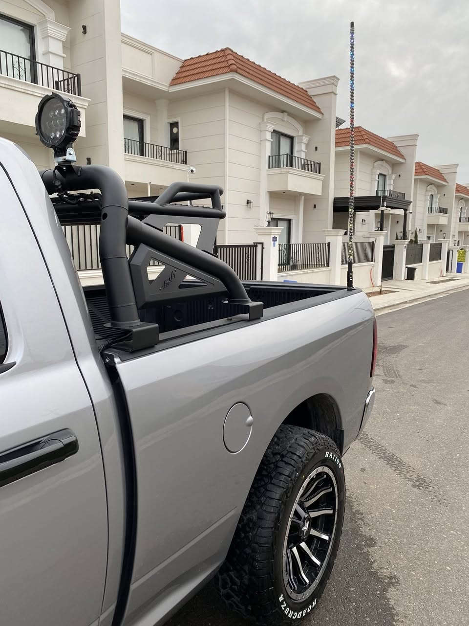 رام كلاسك موديل 2024
‏v6/3600 دخول جديد
حادث سيارة جاملغ وبنيد مبدل ومصبوغ
إشارة بلمري 
لد ترحيب 
ويل 20
السيارة مابيها اي نقص 
السيارة 47ميل 
*********** 
السعر المطلوب 255$
وبيها مجال
