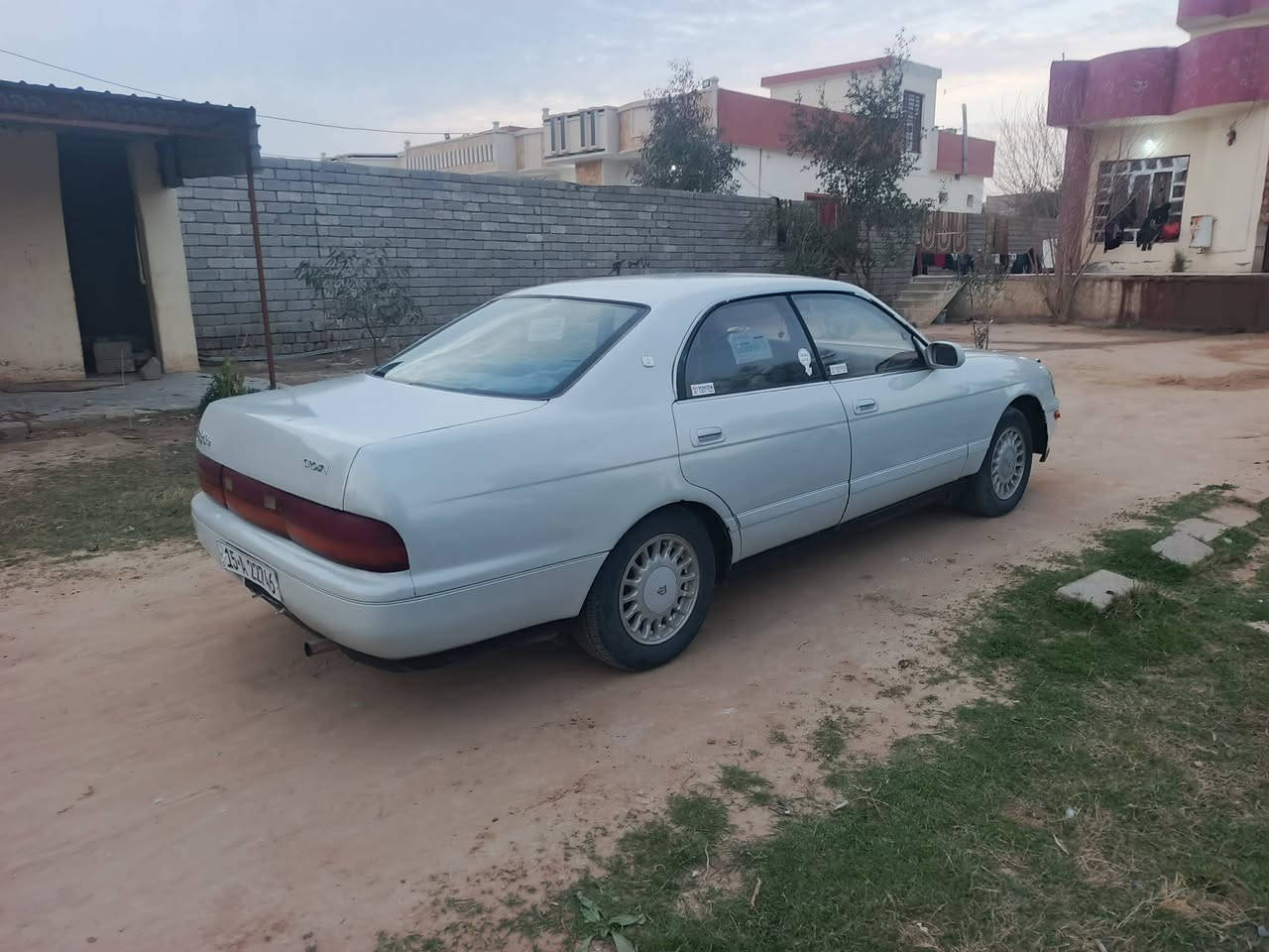 بطة لبيع كير محرك شرط شاشة اربع سماعات افانتي سعر 38 بية مجال المكان بيجي الهاتف ***********  حياكم
