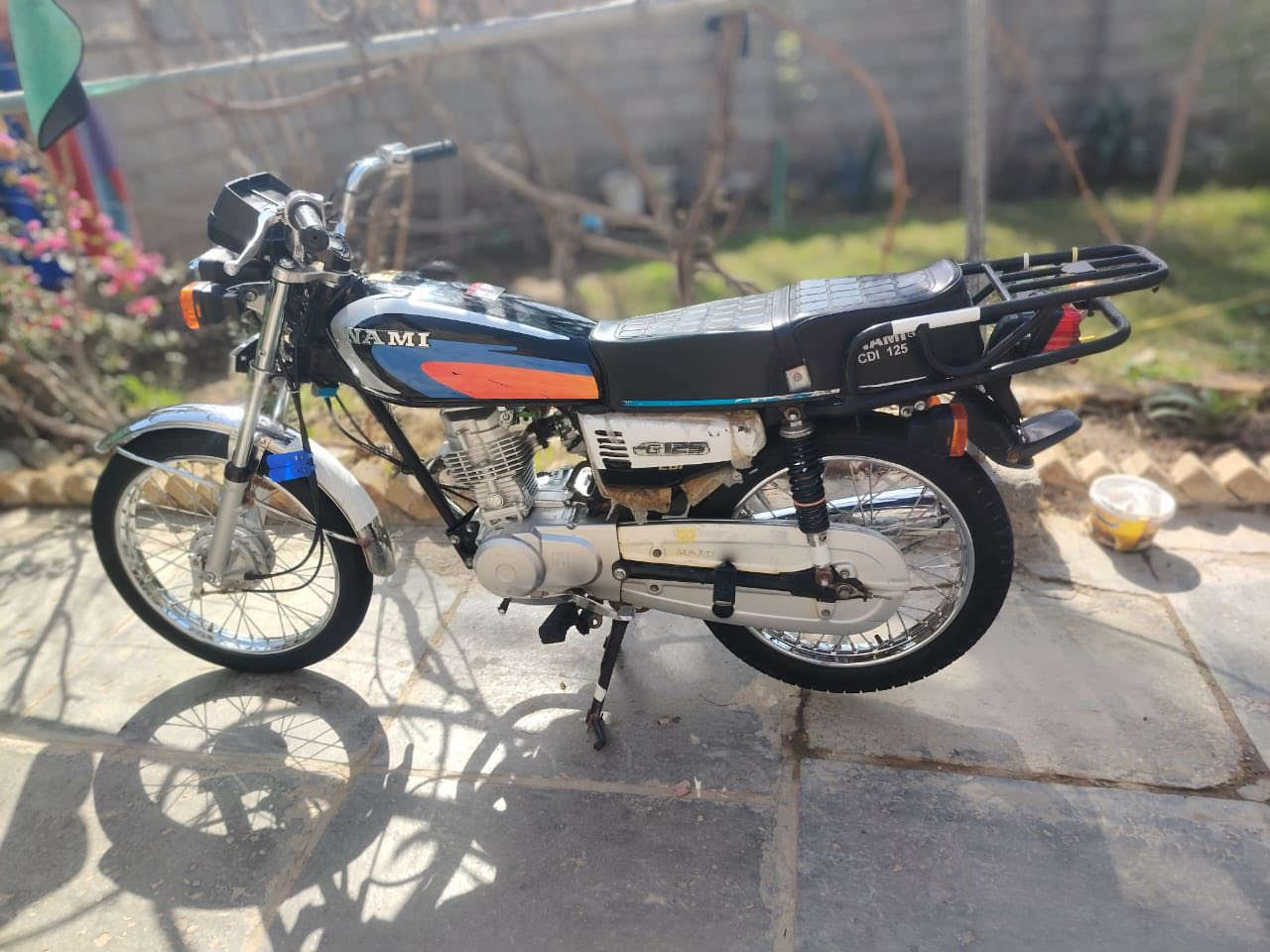 للبيع تعميرشلامجه كله اصلي  ٢٥ او شاصي ٢٣ سكنر.  سعر٨٢٥ او بيها مجال عنوان دوانيه ‭ ***********
