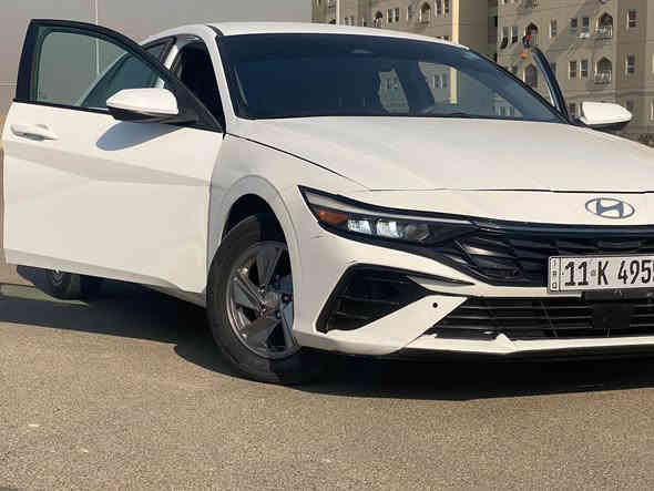 سلام عليكم 

النترا 2024 رقم بغداد زيرو ماشية 6 الاف فقط

حادث بنيد سطحي من فوك بدون دواخل 

نص فول السيارة 

السعر 147 وبيها مجال جداً بسيط

مكاني بغداد حي الجهاد 

*********** بغداد
