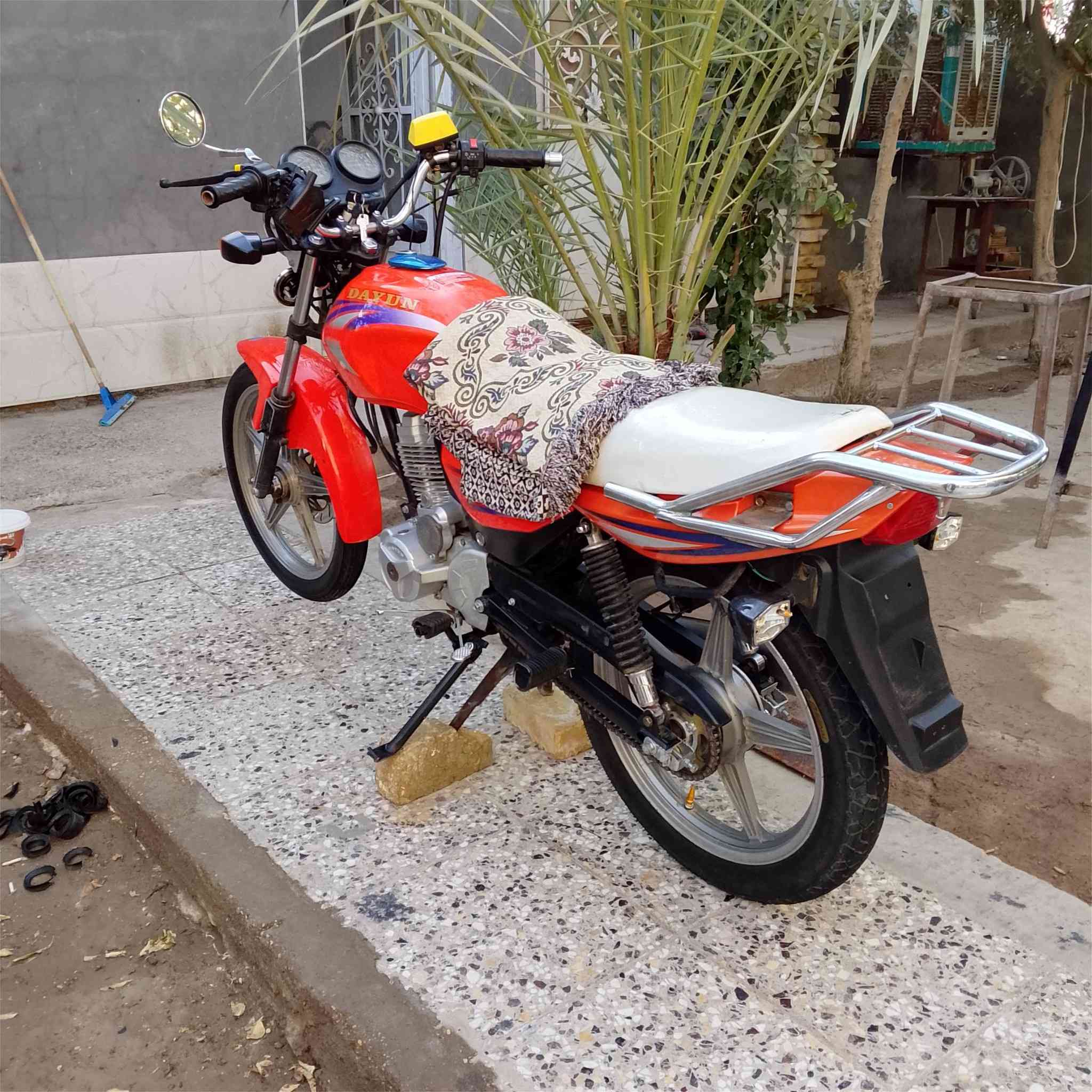 دراجه عضم موديل 21 اوراق مكاني اطويريج *********** سعر خاص ورخيص تصل وعرف تفاصيل
