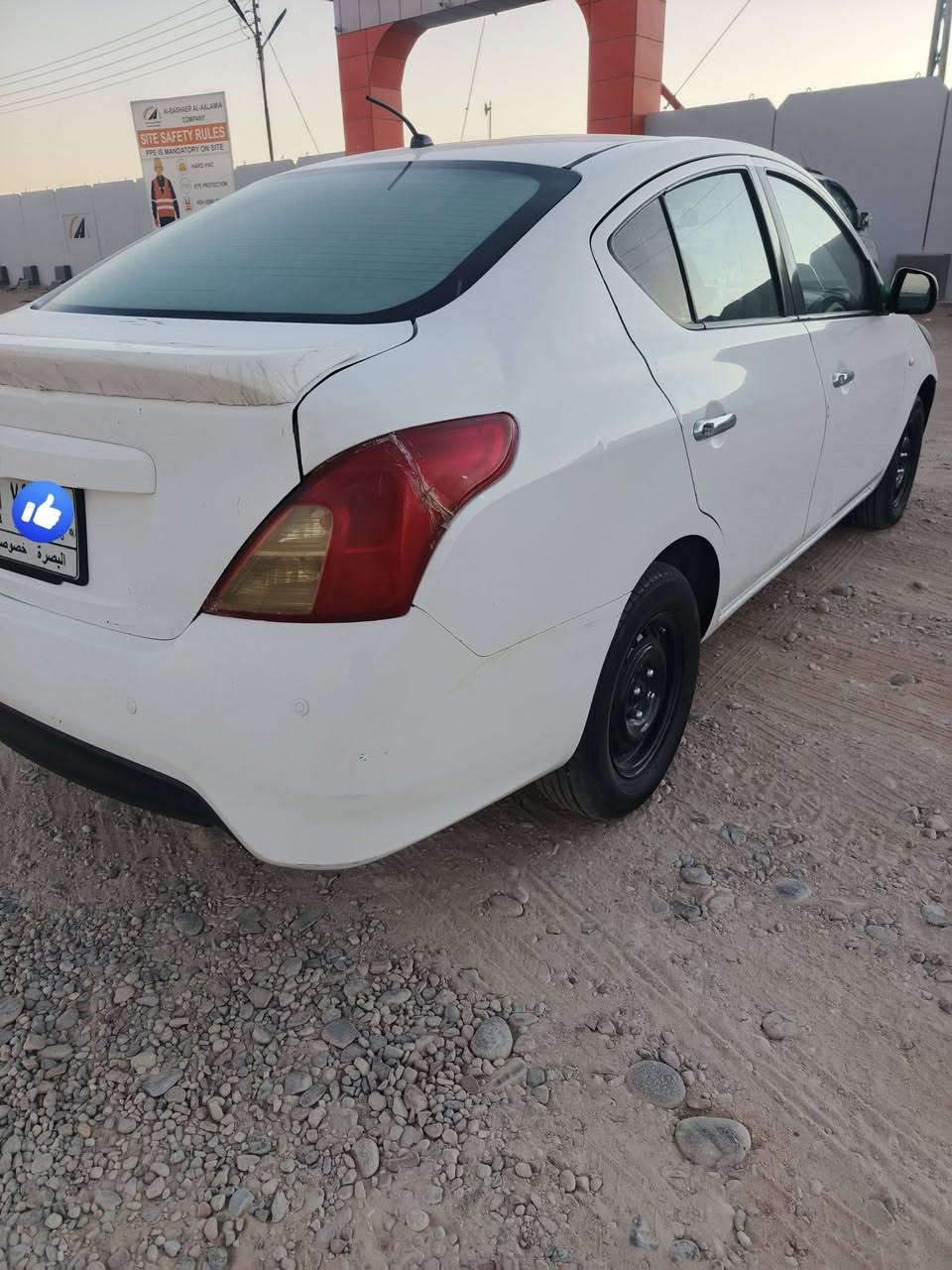 السلام عليكم نيسان سني 2019 بيه ضربه چاملغ الخلفي رقمه البصره مكينه تنقص وبيه دحجات وراعيه موجود تبريد شغال كهربائيات شغاله تخم تاير حداده80/100السعر77الرقم ***********
