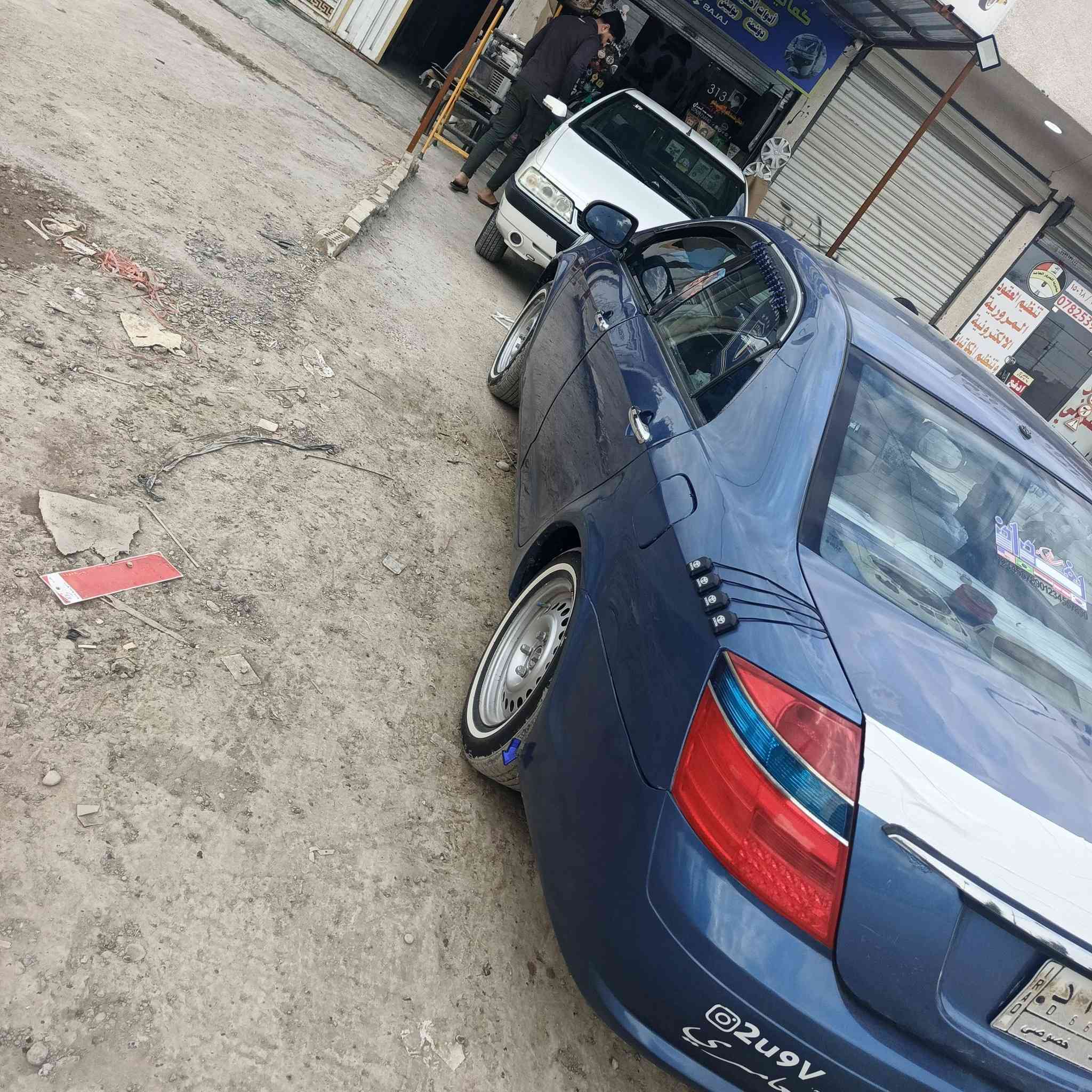 سلام عليكم جيلي موبل موديل 13 رقم بغداد كير مكينه مكفولات تبريد حداديه خير من الله دوشمه عامه تنته ورضيه وكشنات سنتر لوك اربع بيبان شادله شاشه اندرويد سستم سماعات سياره خير من الله كهربايات من دعاميه للدعاميه كشافات زنون سياره لا ضربه ولا تبديل مكفوله من ضربه وتبديل بيه خياسات معمره ومرشوشه عل كد لخياس فقط سياره جاهزه ولون مميز مكاني بغداد سبع البور ‏‪***********‬‏
