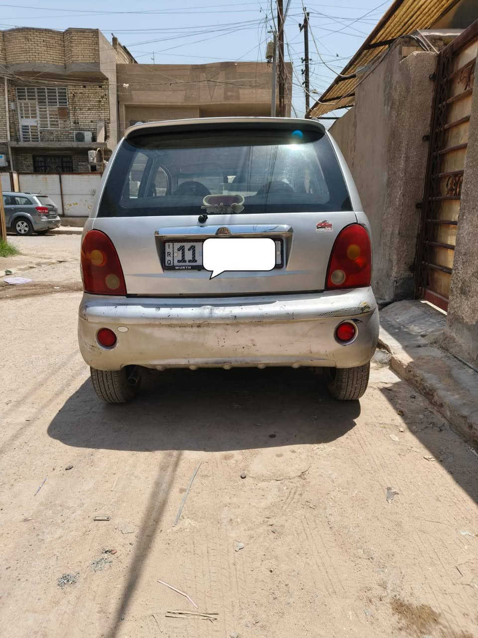 السلام عليكم للبيع سيارة شيري QQ موديل١٣سيارةجاهزةكيراوتو مكينة تبريدكربائيات تخم تاير السعر٢٩وبيهة مجال بصيط عنوان بغداد رقم***********
