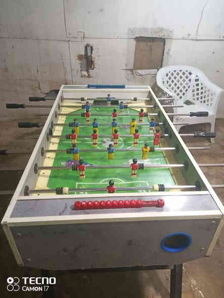 فيشة للبيع نضيفة سعر 120بيهة مجال بسيط الشراي يتصل ***********
