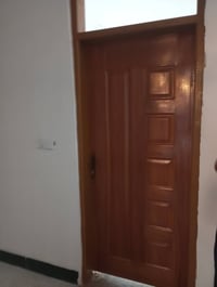 باب خشب • ٤ أبواب • بابل