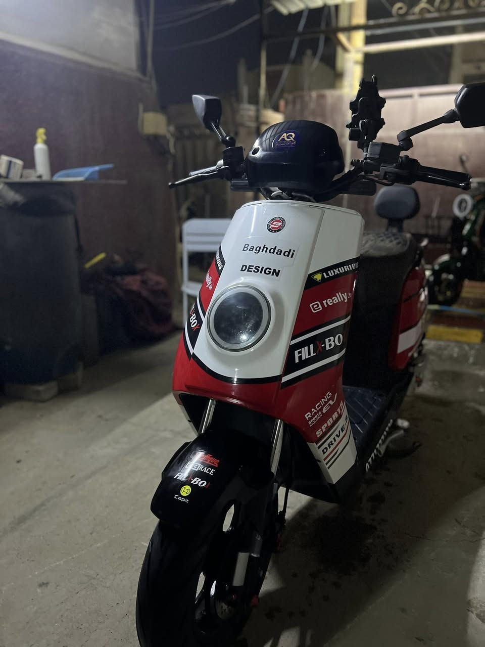 السلام عليكم
للبيع دراجه كاسحه 6باتري (الضخام) ملف 5.500

دراجه طلقه غنيه عن تعريف مكاني بغداد العامريه للاستفسار ***********
