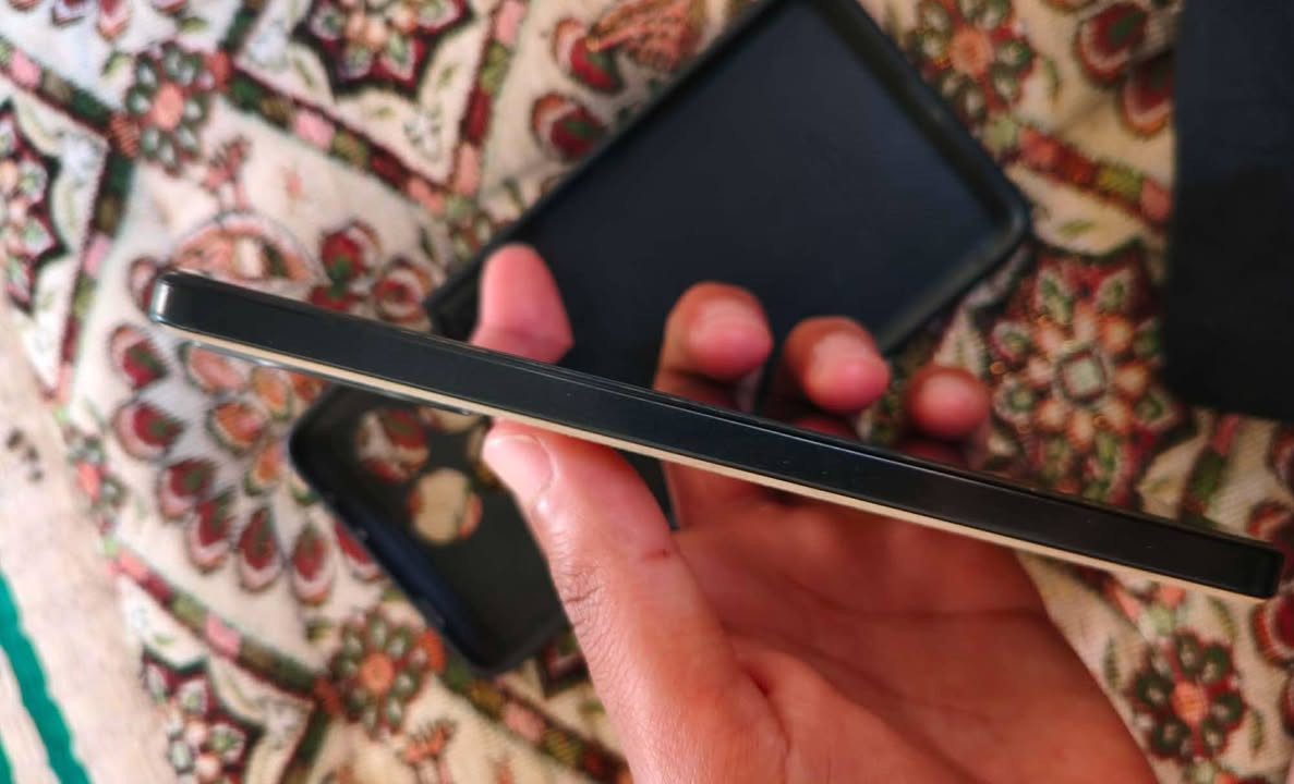 POCO X6 Pro 5G ذاكره ٥١٢ للبيع او مراوس


**إذا كنت صاحب هذا الإعلان وتريد حذفه لأي سبب، رجاءا أرسل رسالة إلى الدعم الفني**