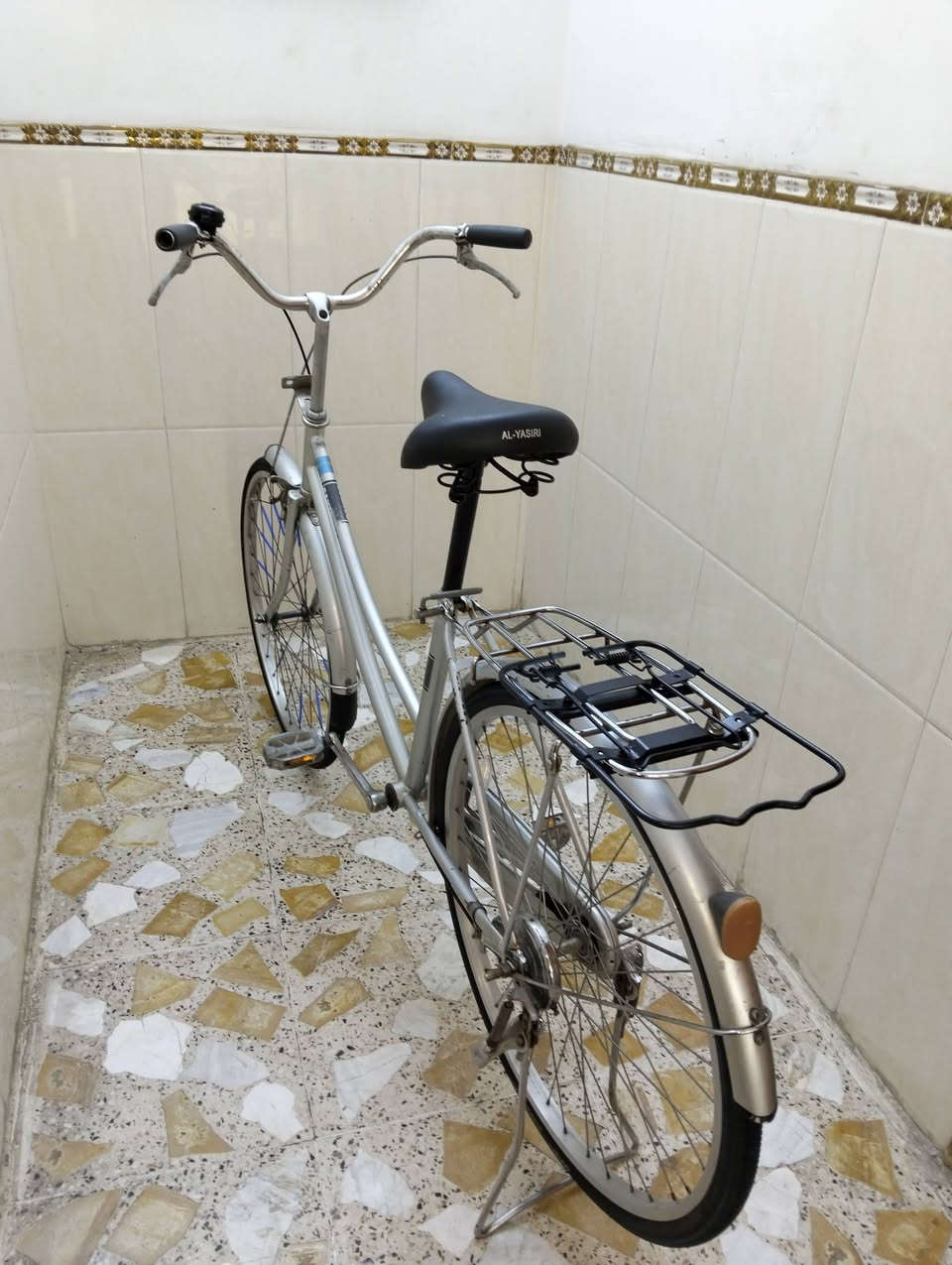 السلام عليكم 
اتوفر من جديد بناتي  

 ياباني اصلي ختومات كاملة
 
شركت SANTOS  سانتوس

  السعر 95 بي مجاي
 
المكان بغداد الحبيبيه  

قرب حسينية شهداء شمر


**إذا كنت صاحب هذا الإعلان وتريد حذفه لأي سبب، رجاءا أرسل رسالة إلى الدعم الفني**