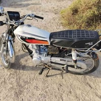 أوراق كاملة • موديل 21 • سوق الشيوخ