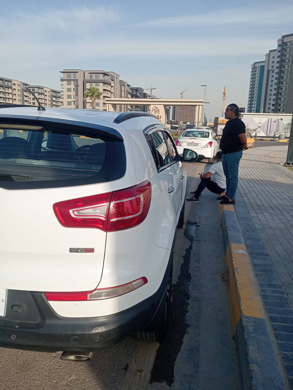 سبورتج موديل 2012 خليجي للبيع فقط المكان بغداد حي الجهاد رقم التلفون ***********
