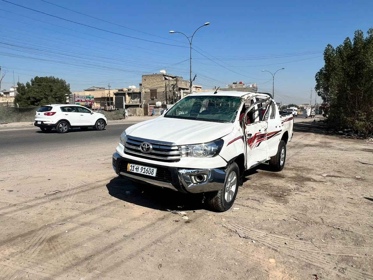 بيكم هايلوكس فور ويل رقم بغداد اوتماتيك موديل 2017 فول مواصفات سياره شغالة وتمشي تباع عل حادث مكان بغداد الاتصال 
*********** اثير *********** بغداد, العراق
