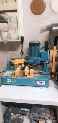 فرازة T للبيع 07813431703 شرط الشغل والنظافة 750 الف