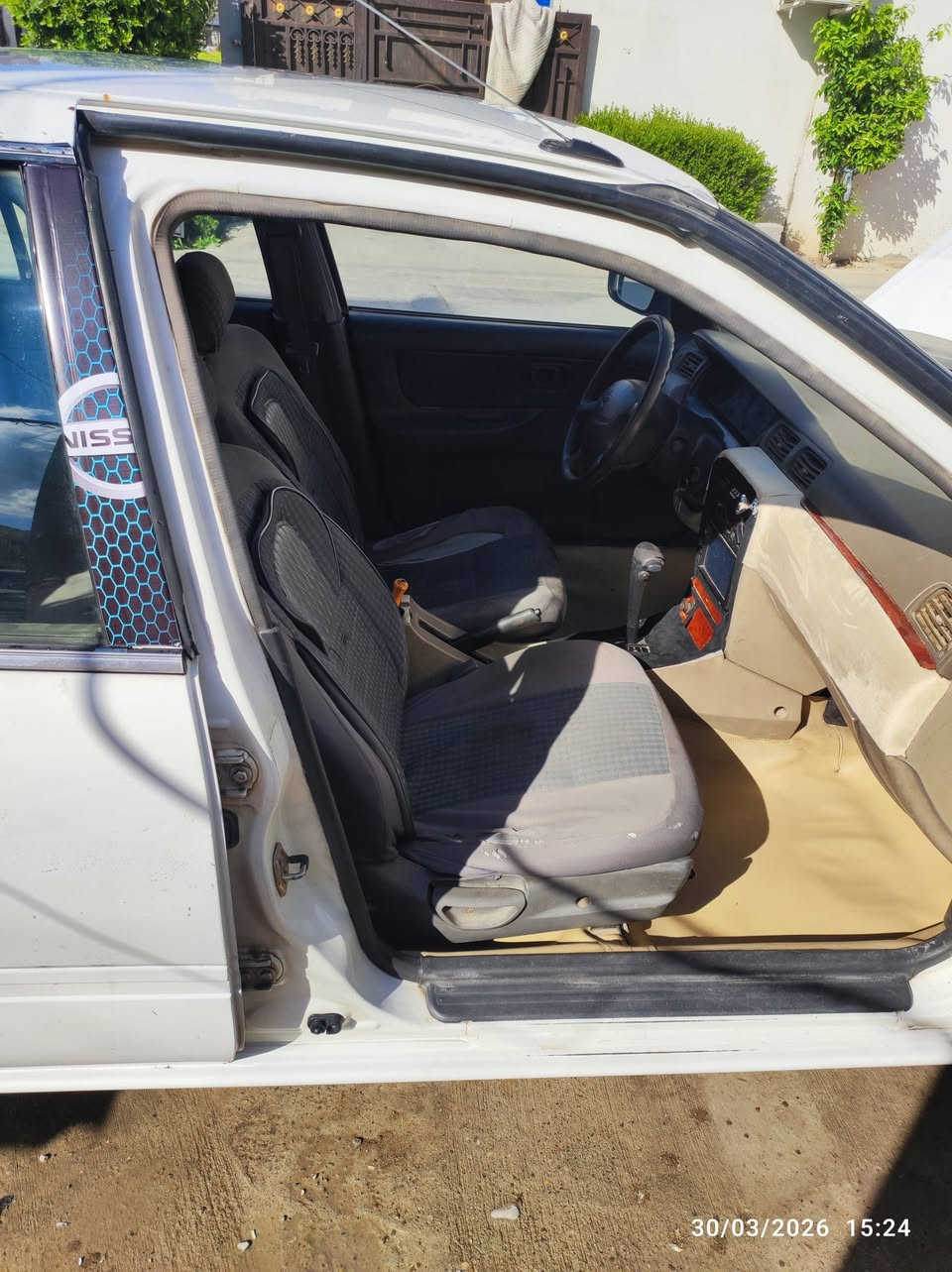 نيسان صني موديل 96  للبيع رقم كركوك مشروع وطني لل 29 بدون ضرر ع بلاد بدون صبغ فقط الهلال حك اصبع بي تعديل بطاقه بانزين بي  تبريد بي ليك تايرات جدد كهربايات كلها شغاله  سعر 45 شراي اتصل ***********
