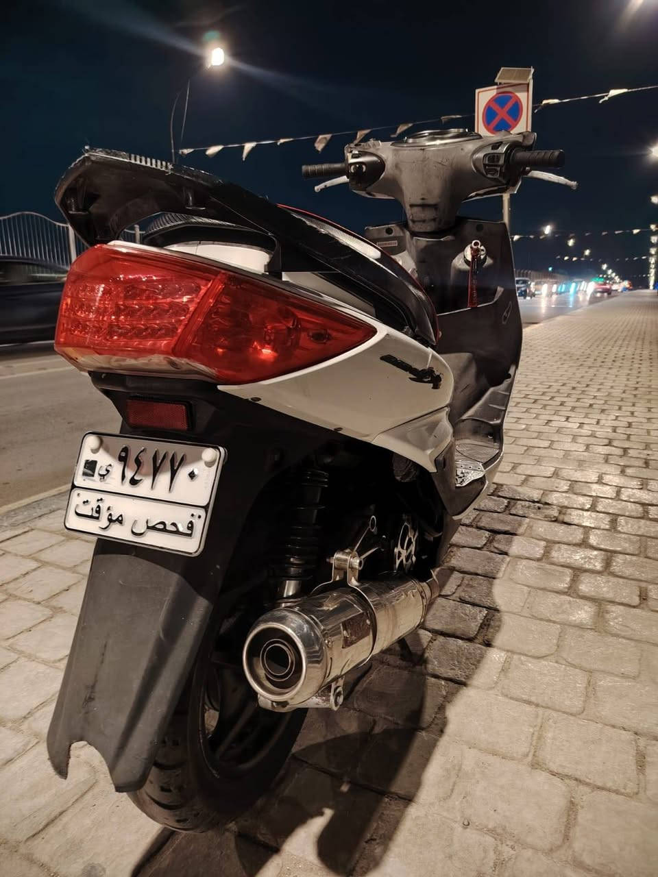 سلام عليكم سكنس فحل للبيع بوشه 59 ونص بلاددد مكينه ممفتوحه كله شغال كهربائيات اشاير لايت بك لايت تجي تفحص وتاخذ جيب وياك الف فيتر السعر (750) وبيهه مجال قليل مكاني بغداد شعب الثعالبه *********** تحياتي للجميع ❤️🔥
