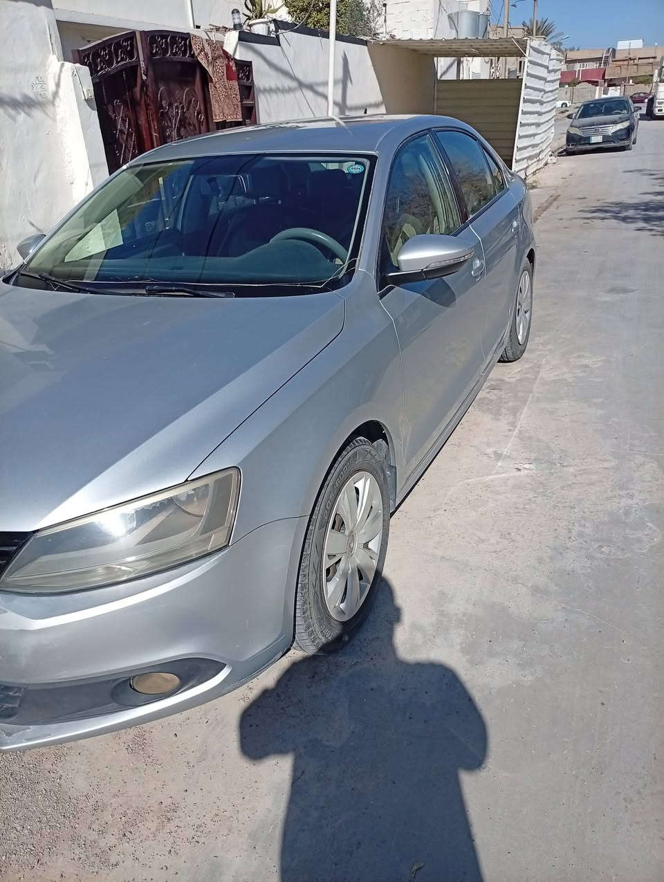 السلام عليكم متاح جيتا  2014كلين لون سلفر تعديل بالجامرلغ الخلفي حك شبر فقط المكان كركوك السعر 125وبيها مجال الاستفسار عالرقم ***********
