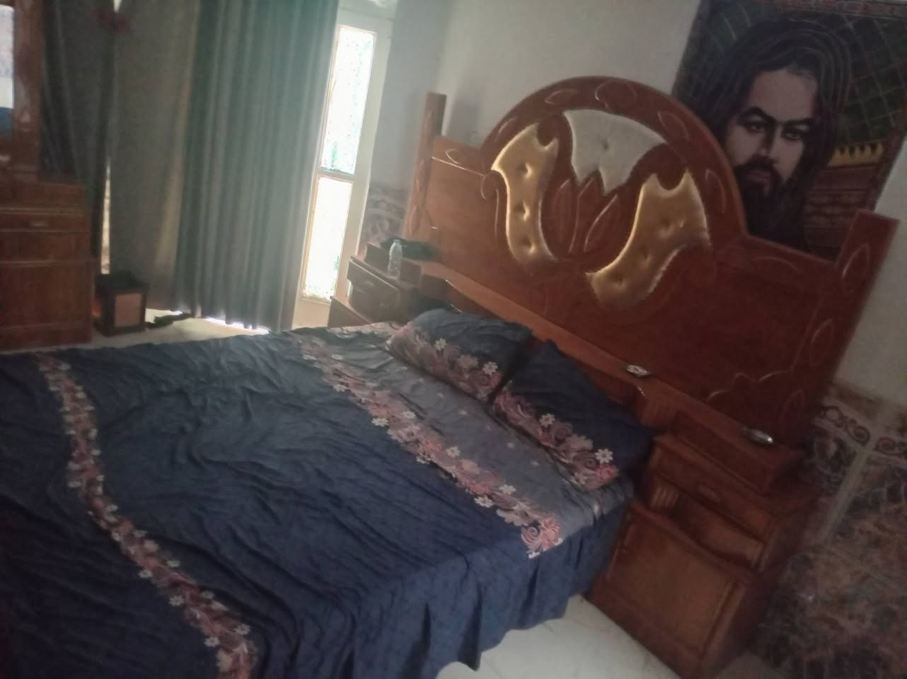 غرفه داخل خارج صاج لبيع ٦طابق واحد ***********

