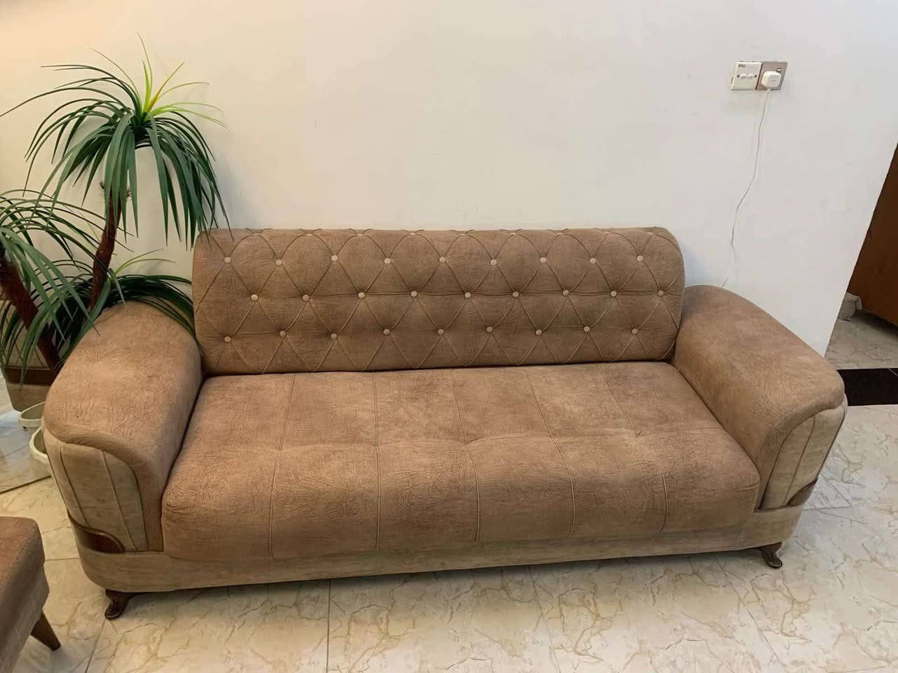 سلام عليكم ، تخم مستخدم الاسعار تبداء من 80 الف الى 695
متوفر  تخم  وديوان تركي عراقي مصري
4 مقعد
6 مقعد 
7 مقعد 
8مقعد
10 مقعد
13 مقعد
16 مقعد 
كلهم جودة ونظافة عالية ، والاسعار جدا مناسبة 
التوصيل متوفر لكل العراق
العنوان : بغداد منطقة العريفية
نشتري ونبيع الاثاث النظيف فقط!


**إذا كنت صاحب هذا الإعلان وتريد حذفه لأي سبب، رجاءا أرسل رسالة إلى الدعم الفني**