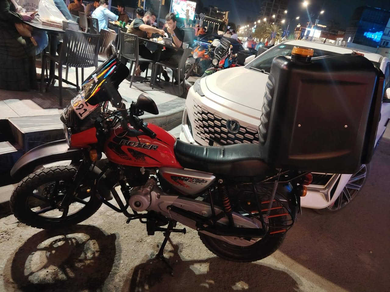 بوكسر مديل 2023 نزلته بل 2024 زيرو زيرو  ماشيه بس 22 الف زيرو بمعنه كلمه جانت مضمومه وريد ابيع حيلل محتاج امنت الله سعر 2800 وبيه مجال شي قليل حك جيه
‏‪***********‬‏ مكاني بغداد اليرموك شرط بسمي تحويل ثاني يوم
