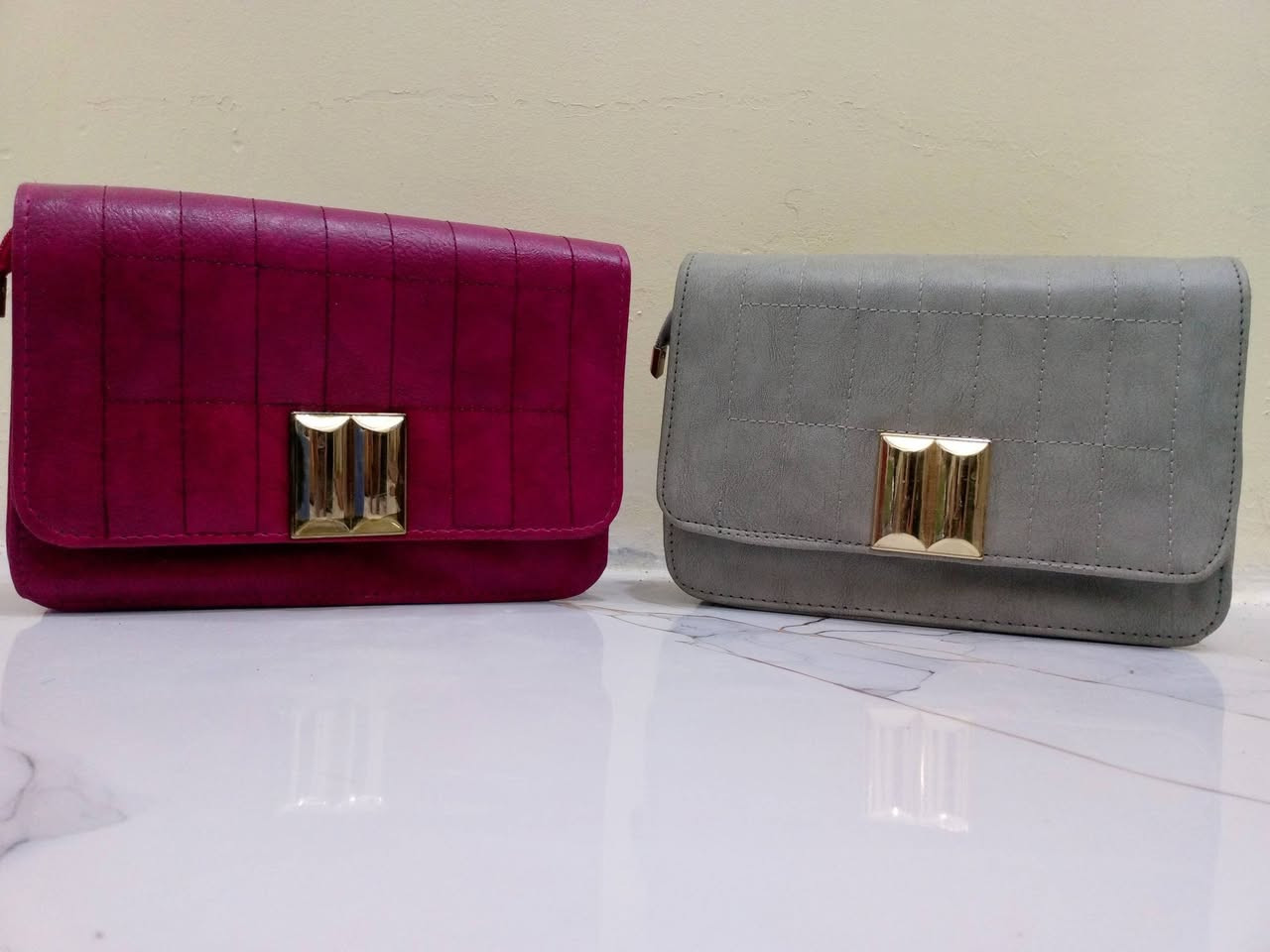 ⭕عرض خاص ⭕ ولفتره محدوده    يعلن 

كوزمتك الاميرات تخفيض هائل لجميع جنط ويوجد 

خصم لاصحاب المحلات واصحاب السناتر قبل 

العرض سعر جنطة 6 الاف بعد العرض سعر جنطة ب5 آلاف  ولفتره محدود 

توصيل مجاني داخل الخور 
للاستفسار ***********
