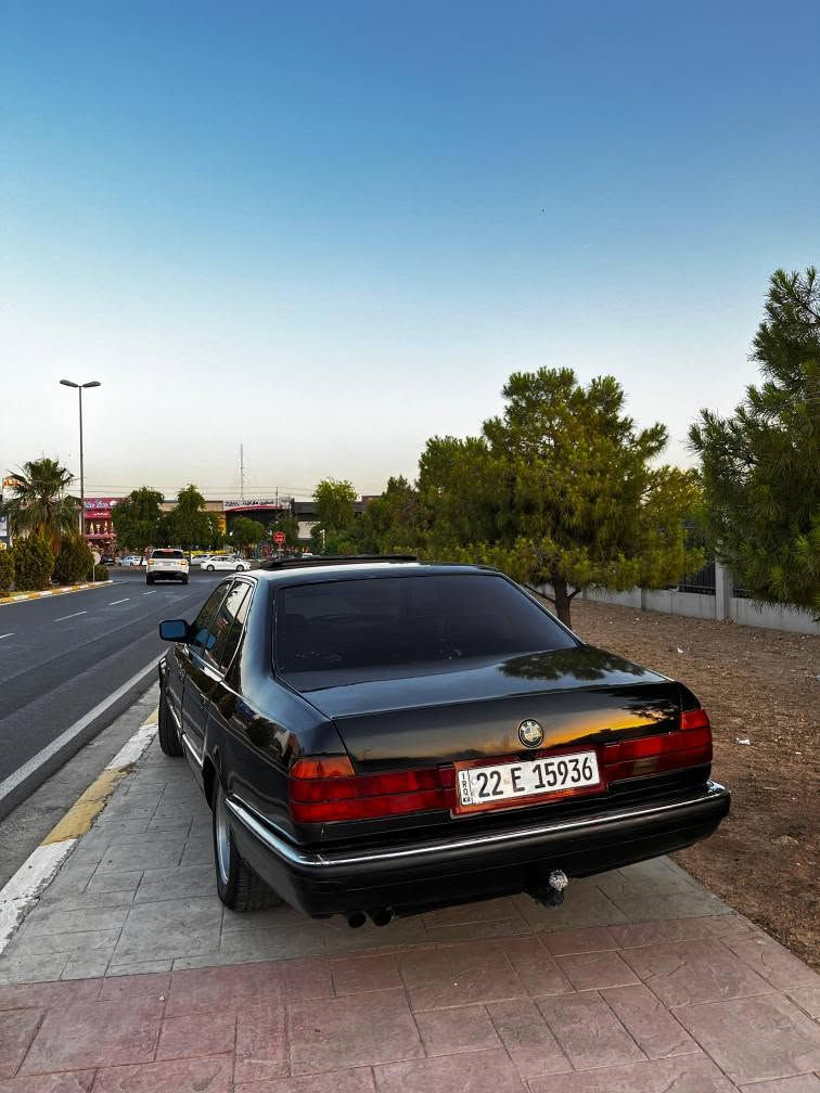 bmw 740iA 1992  v8
(گـــــۆڕینــــەوە و فرۆشـــــتن)
 بیپێم  ۷٤۰ مۆدیل ۱۹۹۲  بێ دەعموو لێدراو
 سلاید
 توماتیک
 چوار جام کارەبایی
 ئاوێنە کارەبایی
 گوشن جلد
ویل حەسیر
 پیش گەورە
 هەموو شتی لەسەر بلادیە
گێروو مکینە و سەرفو بوخار بەشەرت
 سەنەوی هەزە فحس هەمووی نوێیە
تحویل خڕامە بەشەرت
 سعری 73 و مجال  ۳ ورەقەش خەرامەی لەسەرە أربيل, العراق


**إذا كنت صاحب هذا الإعلان وتريد حذفه لأي سبب، رجاءا أرسل رسالة إلى الدعم الفني**