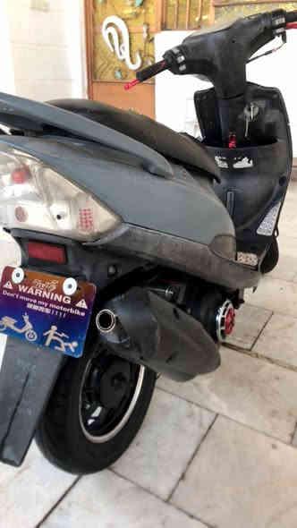 السلام عليكم ماكس للبيع مكينه بلادي مفتوحه مره وحده كلش حلوه مكينتها شغاله سلف هندر كهربائيات كلها شغاله كابريتر بلادي صدر اصلي ودبل خلفي اصلي كفر مصبوغ حراري عارضها 550وبيها مجال بسيط مكاني بغداد المعامل *********** رجاءً الموشراي لا يعلق
