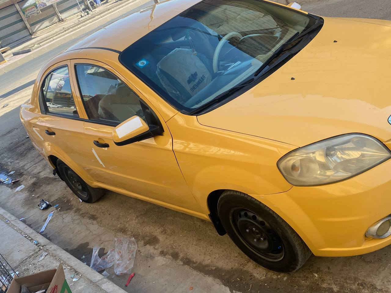 السلام عليكم سياره افيو 2011خليجي مكفوله من الضربه مبدل بيه بس باب الخلفي  ومصبوغه حزام لجماليه  سياره شركه عامه سياره جاهزه ونضيفه كلش مكينه بيه خيط تبخير رنكات تبريد ثلج شاشه تاب كامرا. السعر 65وبيه مجال العنوان ناصريه مركز حي العسكري  ***********
