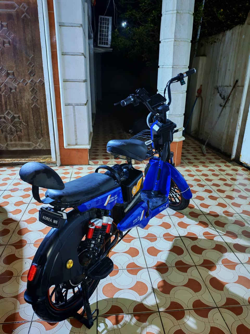 باسكل شحن موديل2024 بطاريات نص عمر يمشن 17 كيلو متر باسكل نضيف ونعمه من الله كهربائيات كلها شغاله ويا بصمات ثنين وتشغيل بالكارت الاستفسار راسلني خاص السعر 250 الف وبي مجال حك جيتك مكاني ديالى بعقوبه


**إذا كنت صاحب هذا الإعلان وتريد حذفه لأي سبب، رجاءا أرسل رسالة إلى الدعم الفني**