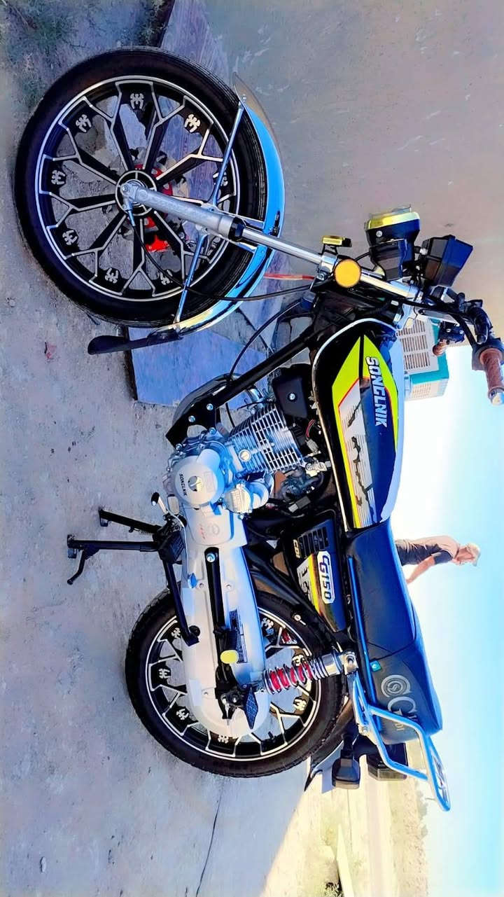 يا الله سلام عليكم دراجه للبيع سيفانه موديل 25   اوراق كامله سونك الاصلي دراجه بعده جديده سلف  كهربائيات كله شغاله  بعده  انضف من الصوره اصبانه ما ممدوده عليه السعر 750 وبيه مجال اتصل وبيك خير وتدلل ***********
