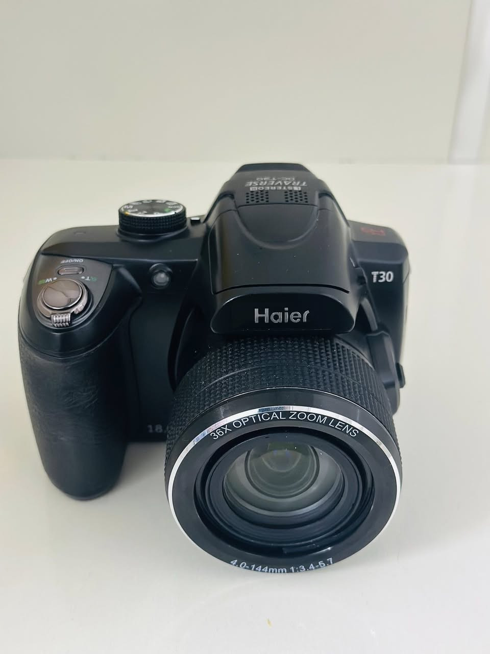 سلام عليكم/كاميرا هاير ديجتال دقة hd full 1080
    الله شاهد الكامره جديده صارلهه عندي اسبوع مدري اقل كلش جديده وحته الحمايه مال شاشه العرض موجوده وبيهه وضعيات تصوير هواي شاشه قلابه صور فيديو وصوره وفلاش بيهه داخلي جديده مكاني البصرة الزبير رقمي *********** متواجد واتساب واتصال

