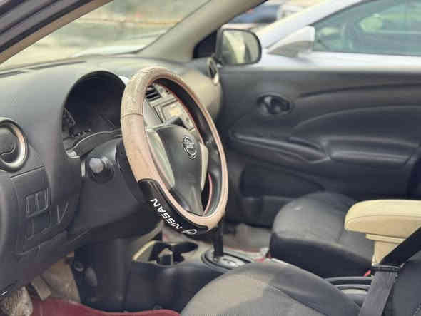 سني هندي 2016 صناعه هندي مو مصري باسمي رقم إنكليزي الجديد مكفوله من الصبغ بس بيها مكانات بارد السياره جاهزه كير ومحرك وصدر كله جديد مابيها نواقص تحويل ثاني يوم باي مكان تريد السعر 90 ورقه بيها مجال المكان الغزاليه ***********
***********
***********
