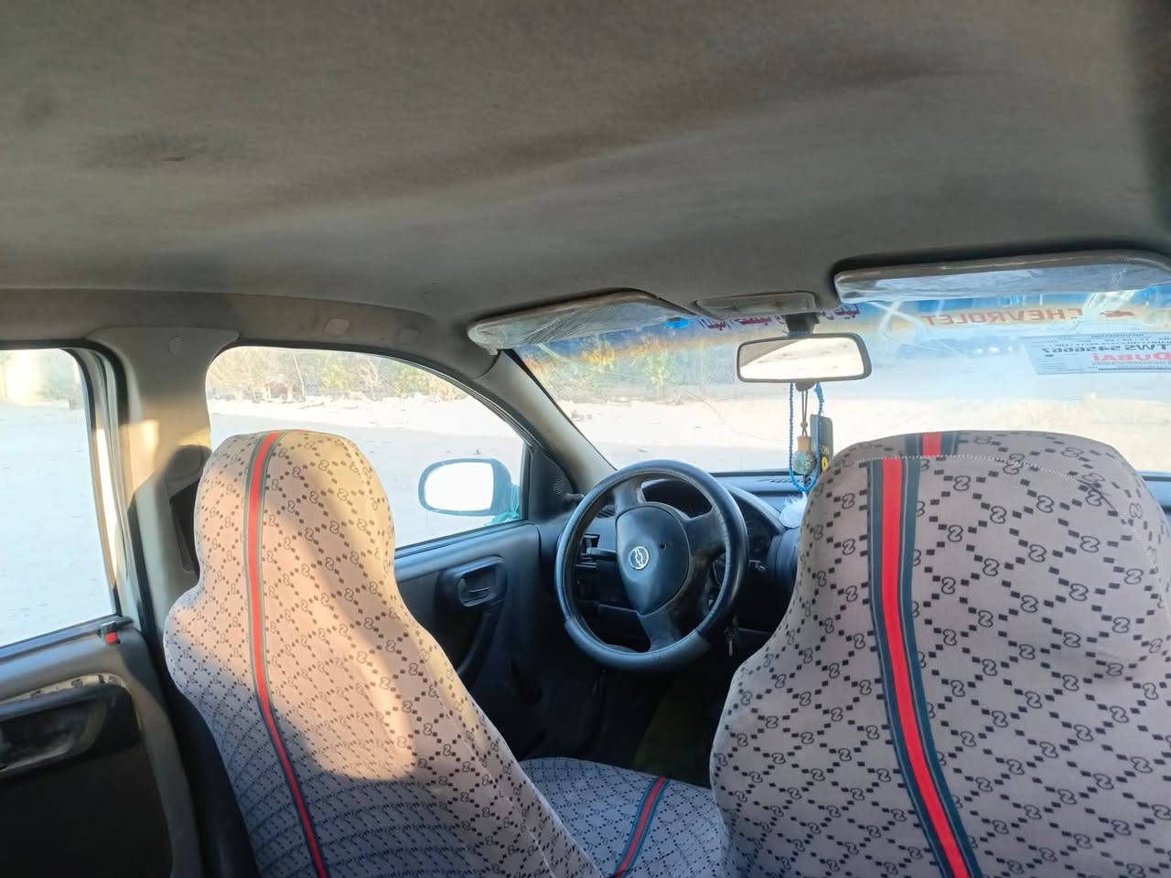 للبيع شوفر ليت بارينا كير مكينة افيو بلاد
2002 سيارة حلوة ومرتبة وقتصادية مال شغل 
السعر 35 وبية مجال
*********** بية واتساب
