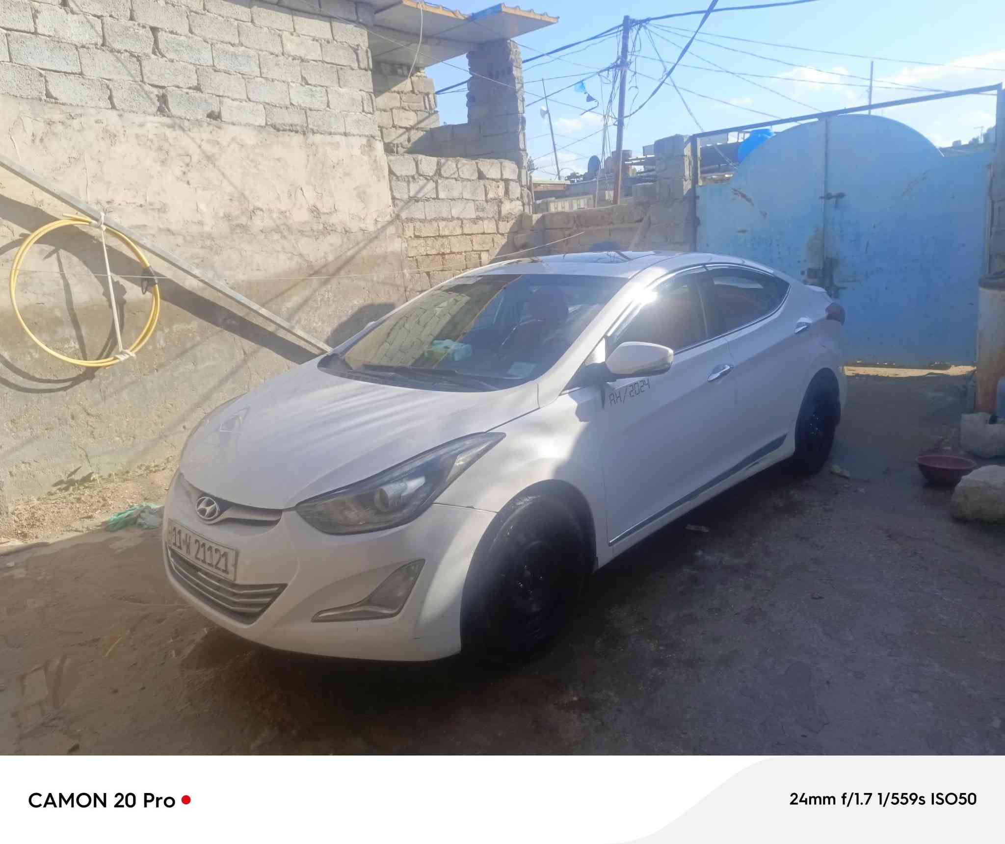 السلام عليكم
النترا خليجي موديل 2015
للبيع او المرواس بألنترا تكسي صفره 
حادث حسب ما موضح بلسونار 
السعر 115 وبيها مجال 
***********
