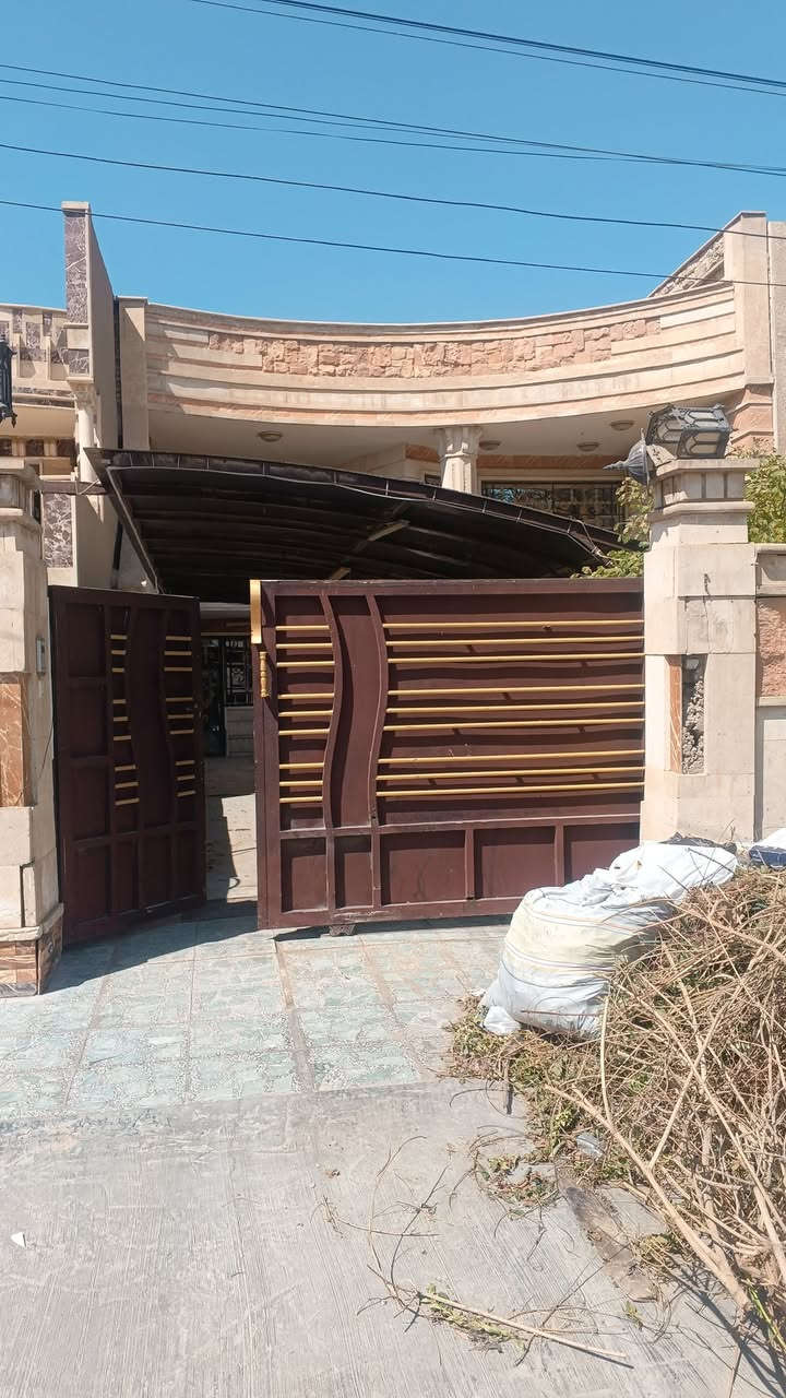 اسلام عليكم بيت للايجار منطقة الغدير 
300متر 
وكلشي واضح بلتصوير  الاستفسار ***********
