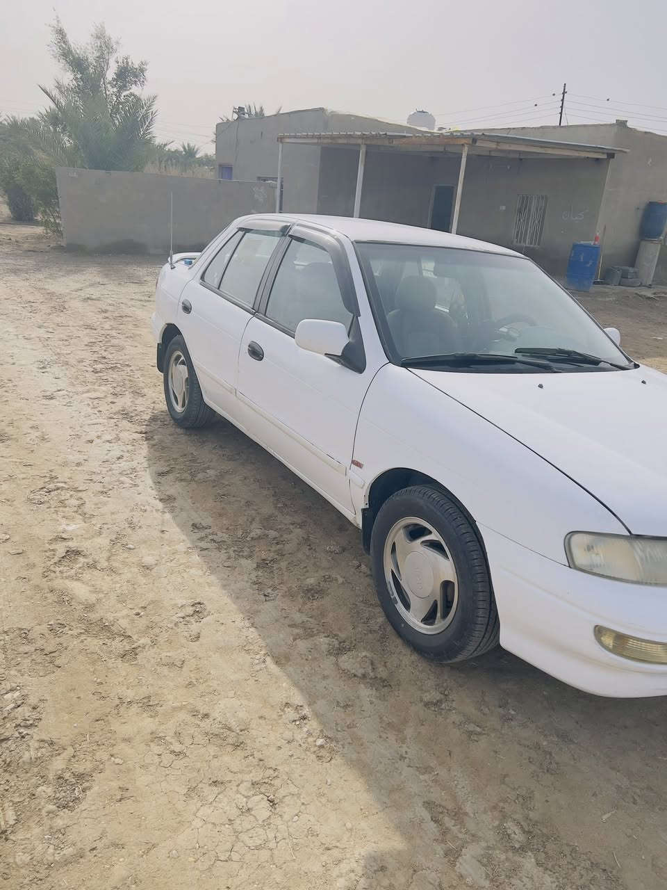 سلام عليكم سفيا 95 رقم بغداد سنويه بسمي صاقطه من شهر9 سياره حلوه وجاهزه من كل النواحي  متصرف ربع عليها السعر 45 وبيها مجال للطيبين لاستفسار ***********
