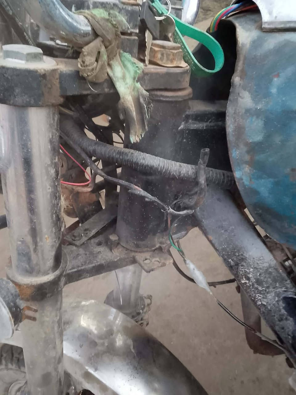 سلام عليكم ستوته جمره موديل 2017 والمحرك 23 توني مجفته ستوته نظيفه وشاص نظيف مقفول  ستوته نظيفه وشاص نظيف مقفول كفاله عامه من فتره ولحيم رقبتها مقفوله الستوته كلك كلك مكان بابل الكفل ال سهلان سعرها 800 وبيها مجال شيء قليل الاستفسار الاتصال على الرقم ***********
