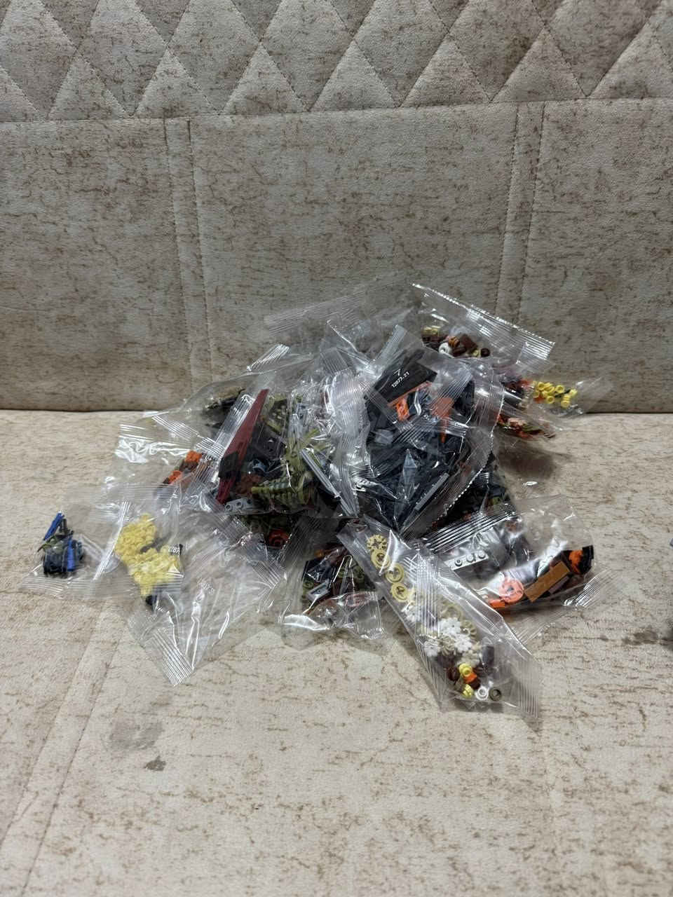 قطعتين ليكو 
السعر 20 الف
متوفر توصيل


**إذا كنت صاحب هذا الإعلان وتريد حذفه لأي سبب، رجاءا أرسل رسالة إلى الدعم الفني**